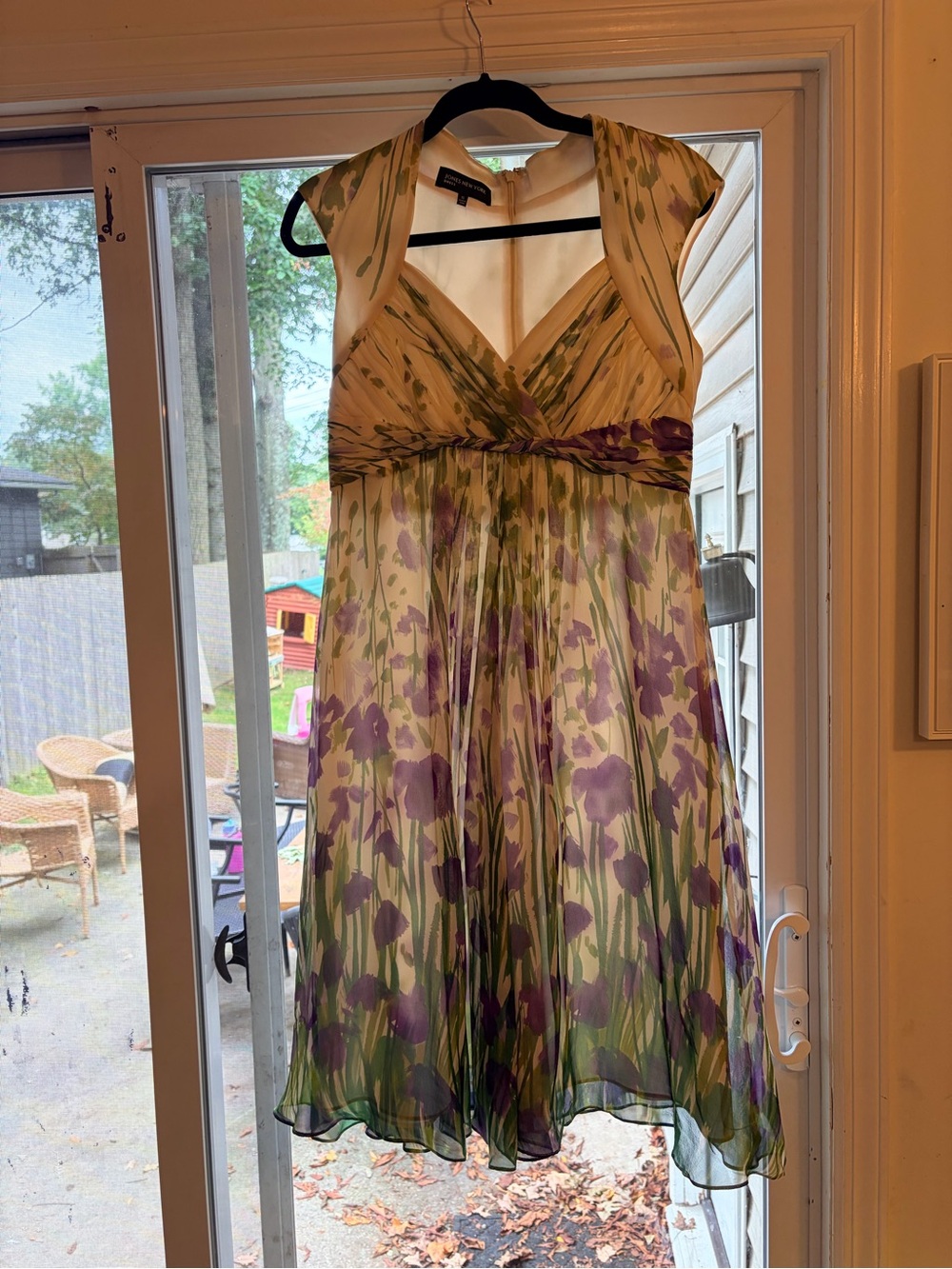 Jones New York Floral V-Neck Chiffon Dress in Cream and Purple